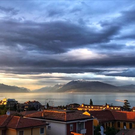 Casa Mariposa Apartment Desenzano del Garda Ngoại thất bức ảnh