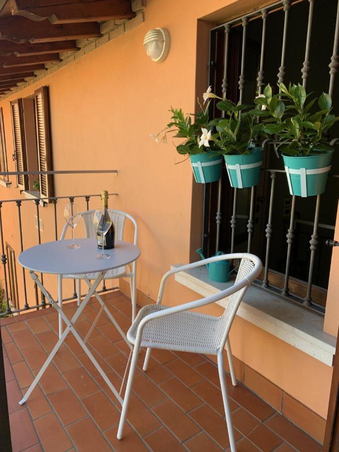 Casa Mariposa Apartment Desenzano del Garda Ngoại thất bức ảnh